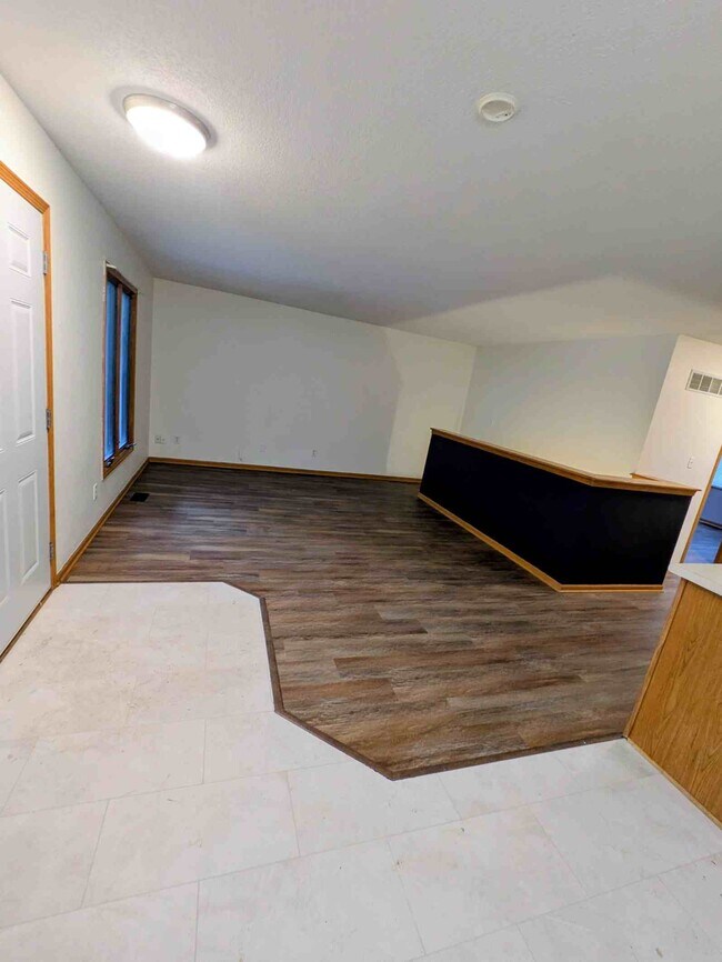 Foto del edificio - 4821 NW 51st St