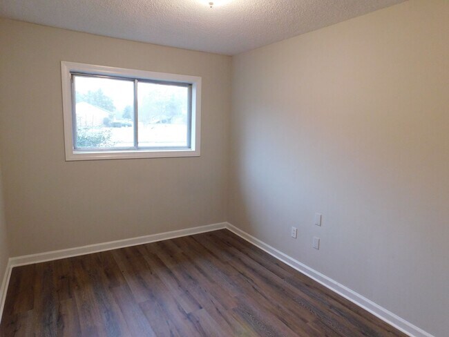 Building Photo - 2715 Camelot Cove Horn Lake, MS 38637