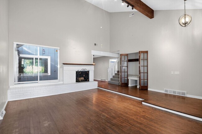 Foto del edificio - Spacious 4BR3BA House in Aurora