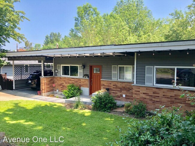 Foto del edificio - 5 br, 2 bath House - 8414 55th Avenue South