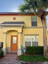 Building Photo - 3846 Mandalay Dr