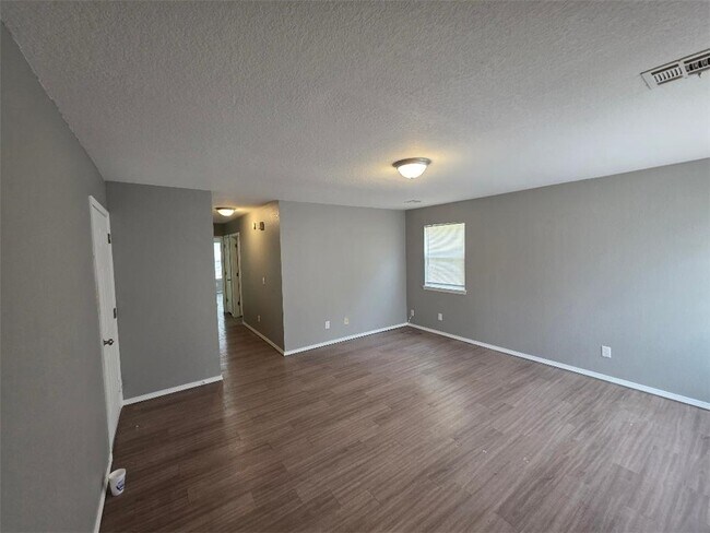 Foto del edificio - 602 Paige Pl