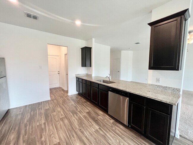 Building Photo - 3981 Prairie Bnd