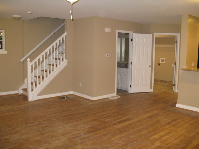 Building Photo - 1551 Glenn Ave