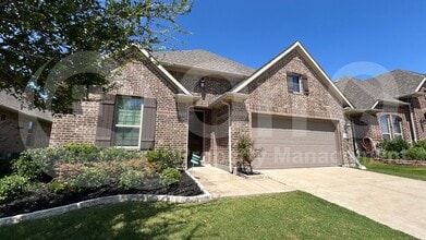 Building Photo - 2217 Newton Ln