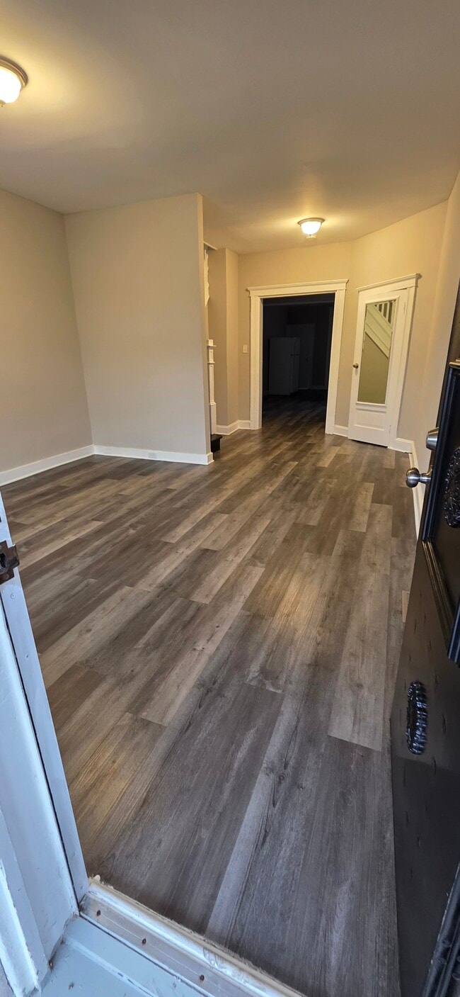 Building Photo - 2917 Winchester St