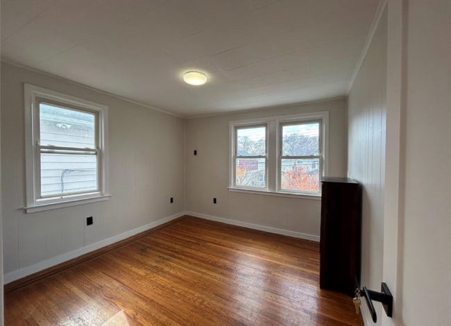 Foto del edificio - 77-25-7169 169th St