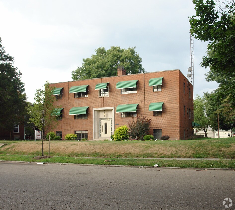 Primary Photo - 1309 Fulton Dr NW