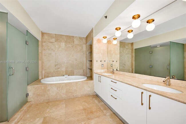 Foto del edificio - 450 Alton Rd