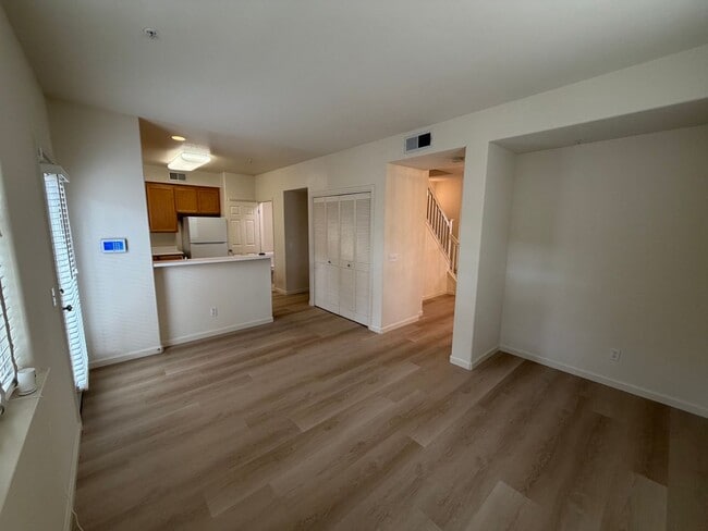 Foto del edificio - Bright 2 Bed + 2.5 Bath Home | 1,500 Sq Ft | Garage | Prime Novato Location