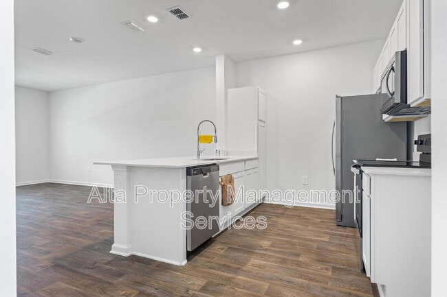 Building Photo - 3755 Spotted Fawn Ct