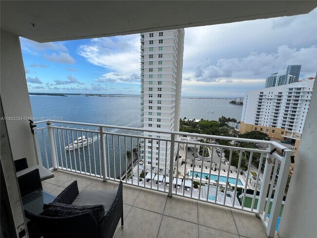 Foto del edificio - 770 Claughton Island Dr