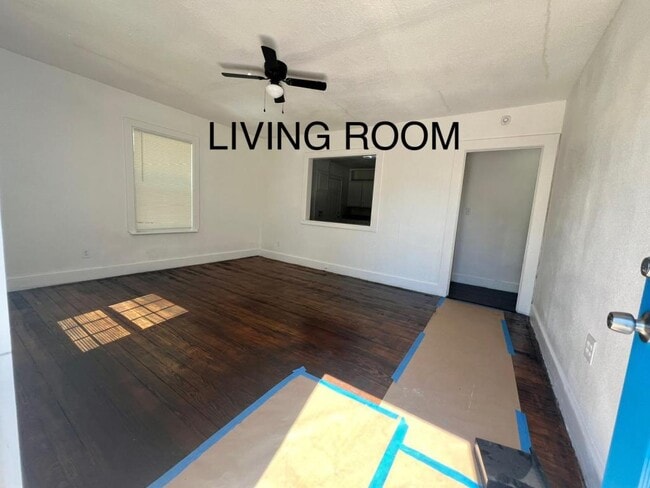 Building Photo - 1522 24th Pl