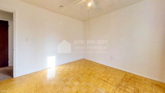 Building Photo - 3 br, 1.5 bath Townhome - 2507 Rainbow DR ...