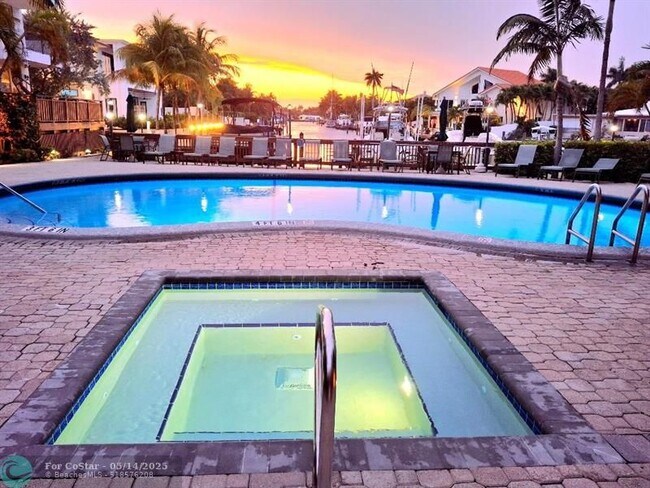 Foto del edificio - 1421 S Ocean Blvd