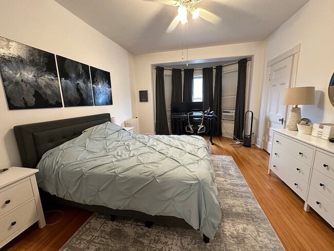 Photo - 2 Inman St Apartment