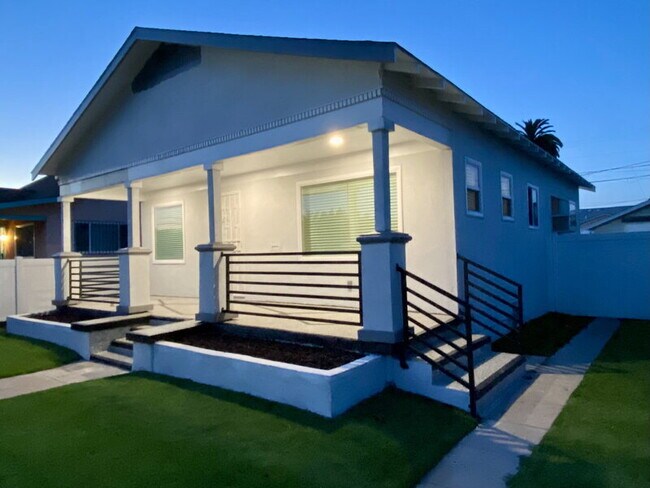 Foto del edificio - 1313 W 84th Pl
