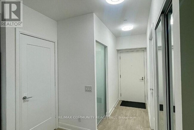 Building Photo - 70 Annie Craig Dr