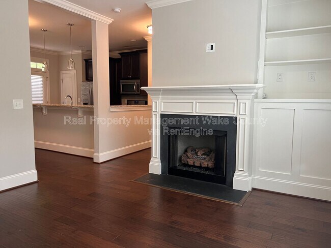 Foto del edificio - 2805 Plumfield Pl