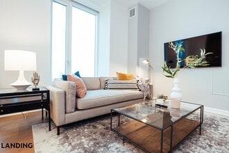 Building Photo - 1801 Meridian St