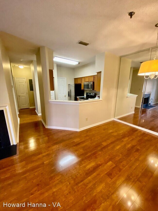 Building Photo - 2 br, 1 bath House - 300 Yarmouth Street, ...