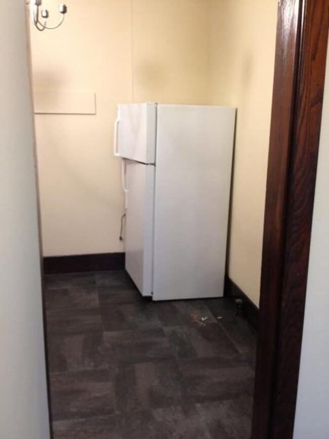 Building Photo - 3 Bedroom 1 Bath in Carlisle, PA!