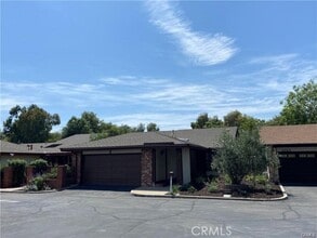 Building Photo - 2021 Barclay Ct