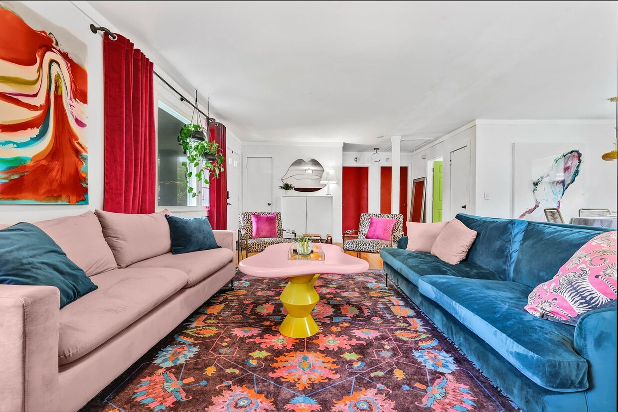 Foto principal - 4834 Hopedale Dr