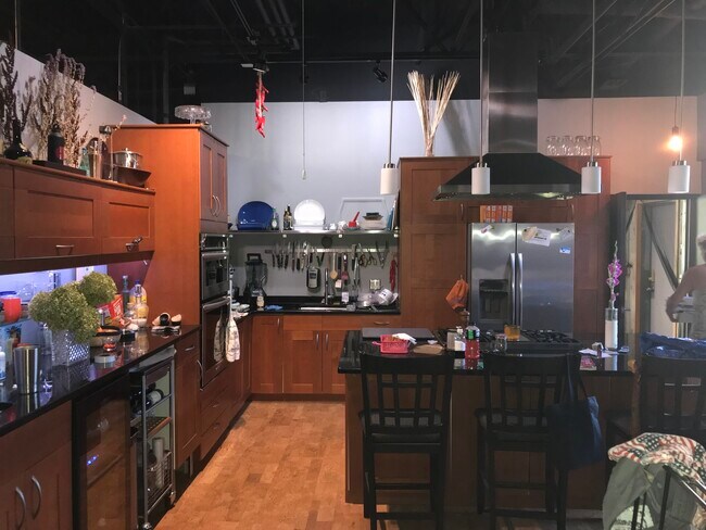 Foto del edificio - 16910 Oak Park Ave