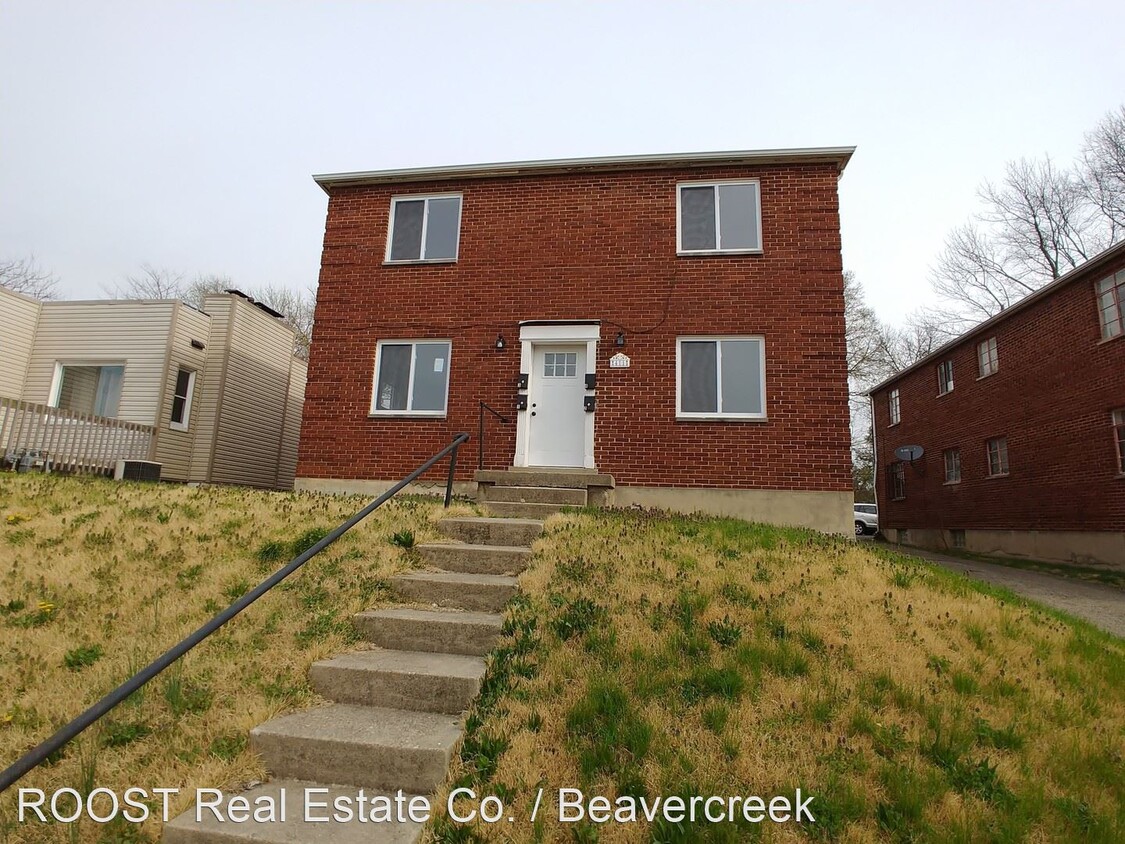 Primary Photo - 411 Ryburn Ave