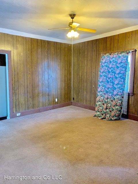 Building Photo - 1 br, 1 bath House - 213 Pine St