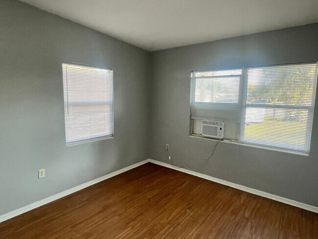 Foto del edificio - 2338 Shenandoah Rd