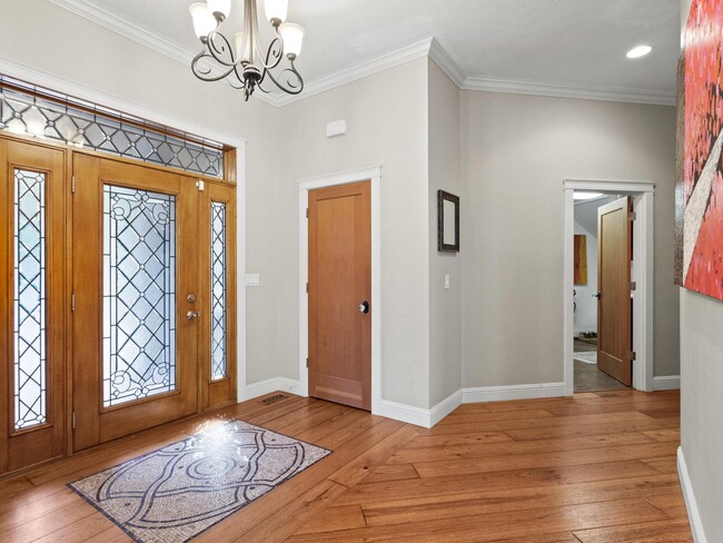 Foto del edificio - 4207 SE Aldercrest Rd