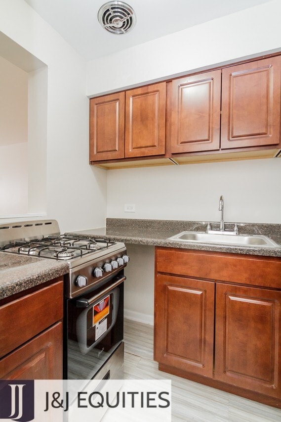 Foto del interior - 1040 W Hollywood