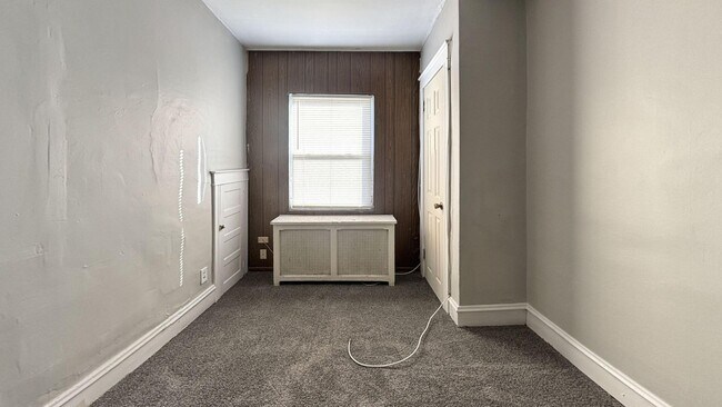 Foto del edificio - Cozy & Character-Filled: 2-Bedroom Upper Darby Residence