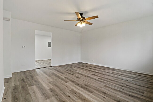 Foto del edificio - 1180 Larkdale Row