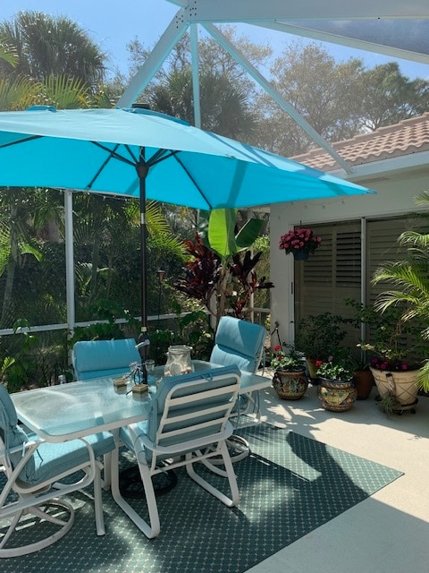 Foto del edificio - 9303 Chapman Oak Ct