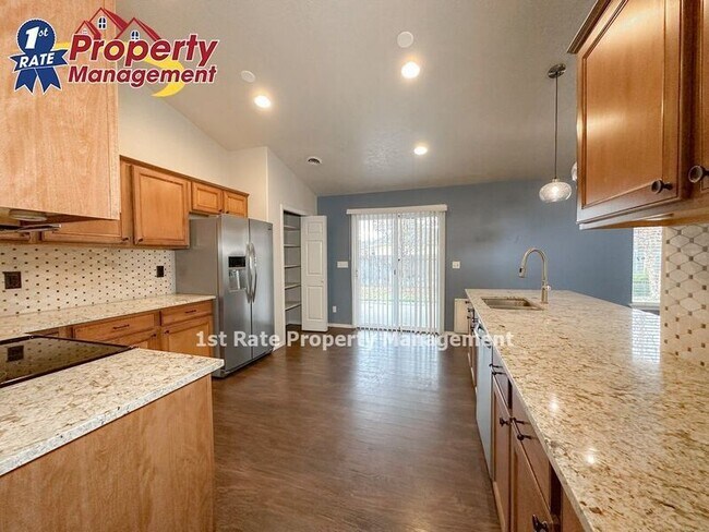 Building Photo - 12473 W Heatherhills St