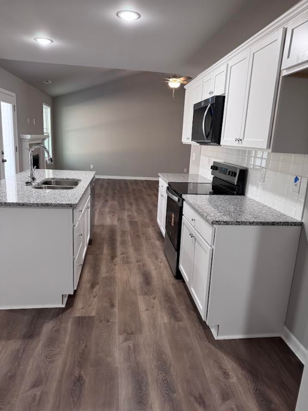 Building Photo - 405 Grand Oaks Dr