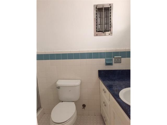 Foto del edificio - 1165 102nd St