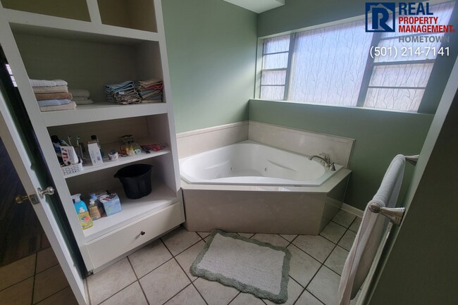 Foto del edificio - 130 Sheridan Rd