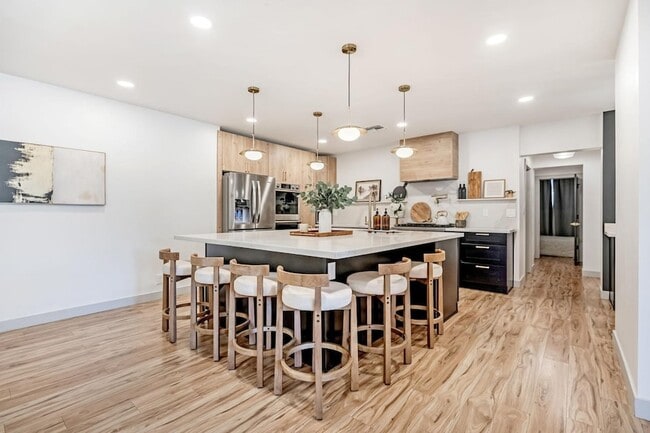 Photo - 7018 N 13th St House