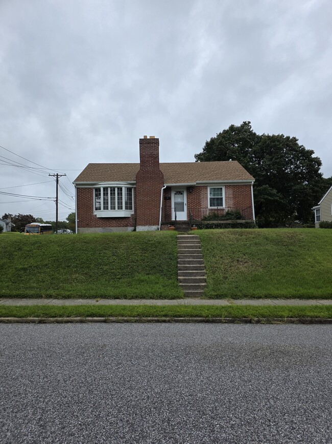 Building Photo - 261 Graceford Dr