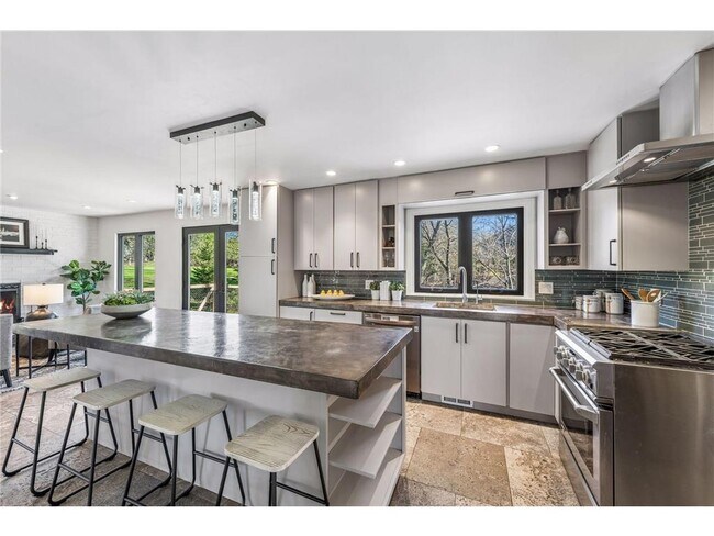 Foto del edificio - 3159 Northview Rd