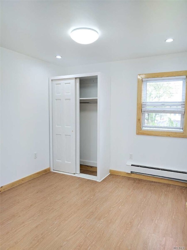 Foto del edificio - 146-48 22nd Ave