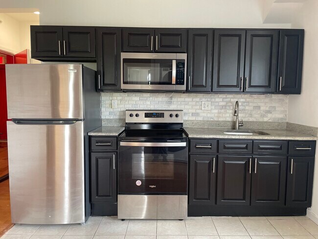 Foto del edificio - 4128 Parkside Ave