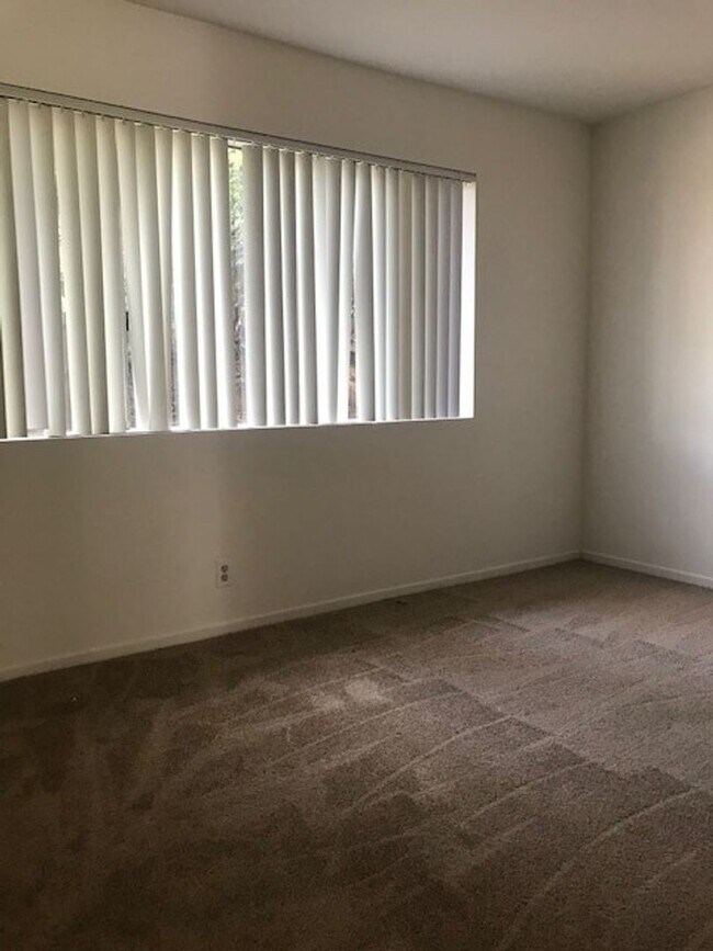 Foto del edificio - r609