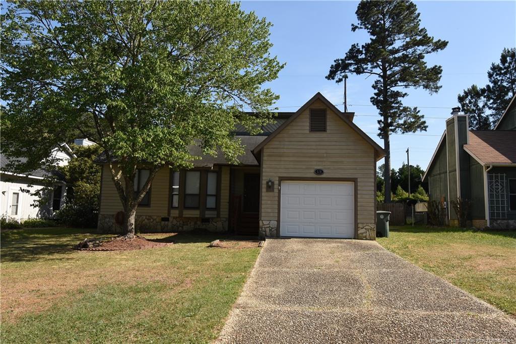 Primary Photo - 521 Andover Rd