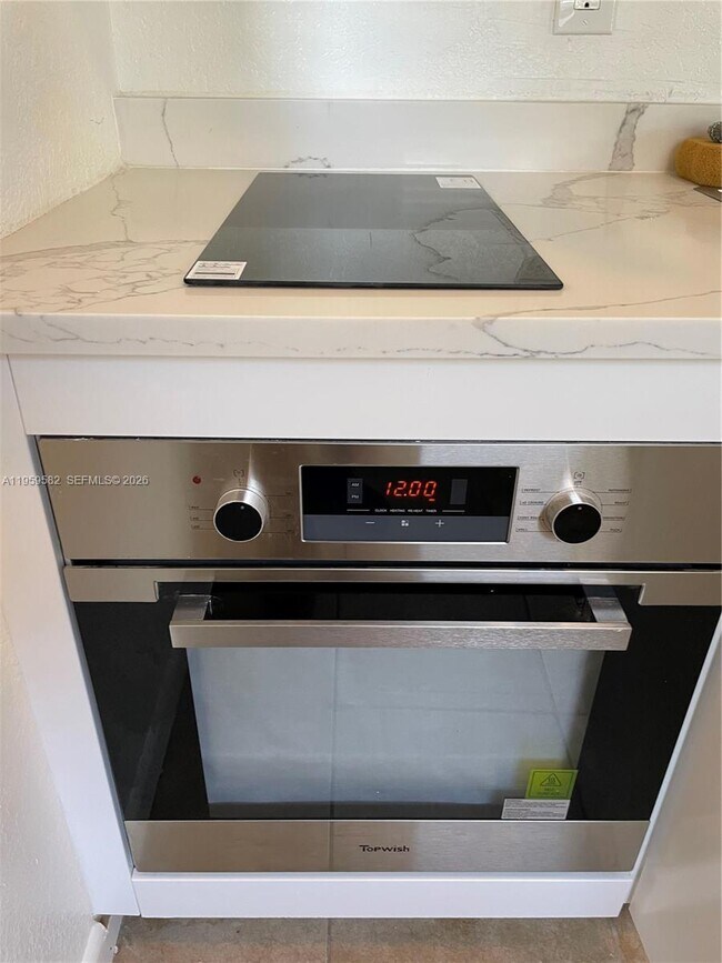 Foto del edificio - 1612 Harrison St