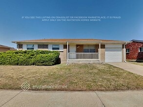 Building Photo - 5511 Revere St
